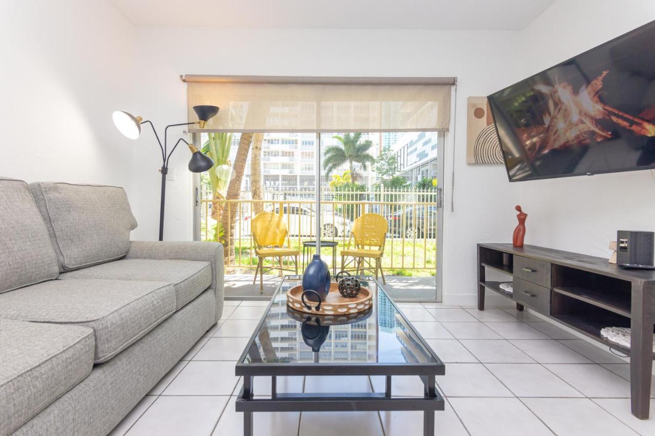 One Bedroom Apartment - With Parking & Balcony - Heart Of Wynwood Маями Екстериор снимка